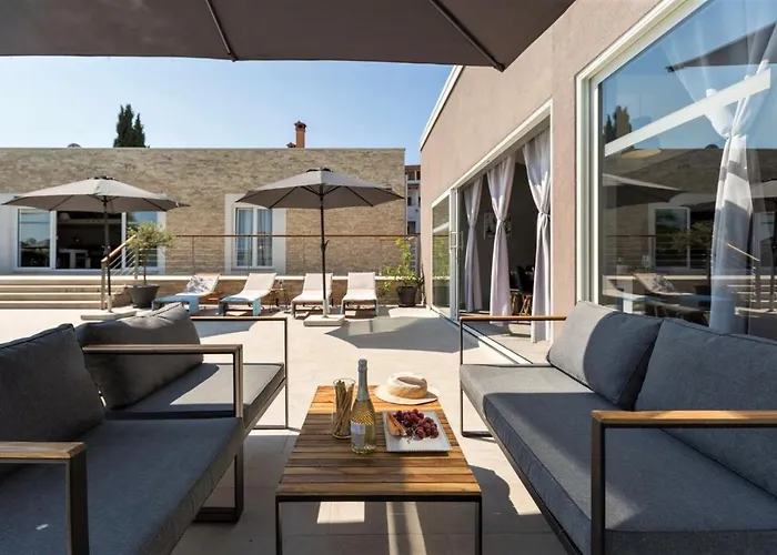 Mabella רובינייסקו סלו