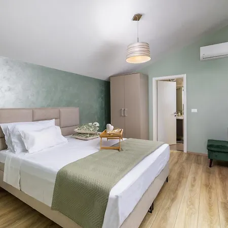 Mabella Villa